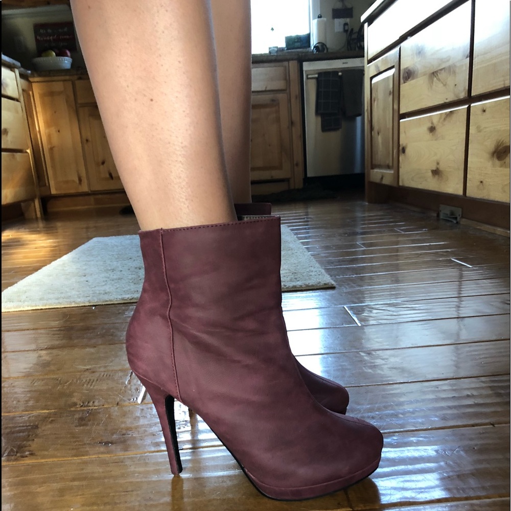 Pinot Stiletto Booties